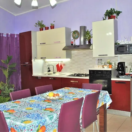 Guastella House بيت ضيافة